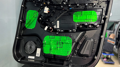 Виброизоляция дверной обшивки Хавэйл Джолион