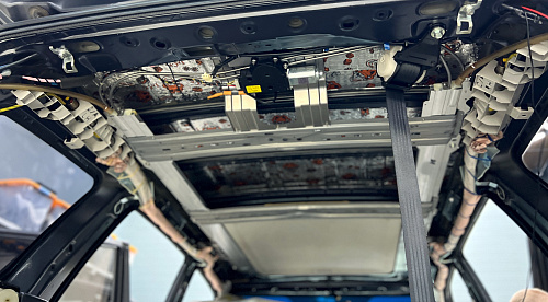 Виброизоляция крыши Субару Форестер